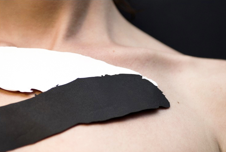White and Black_...o ...a-jewellery Collection